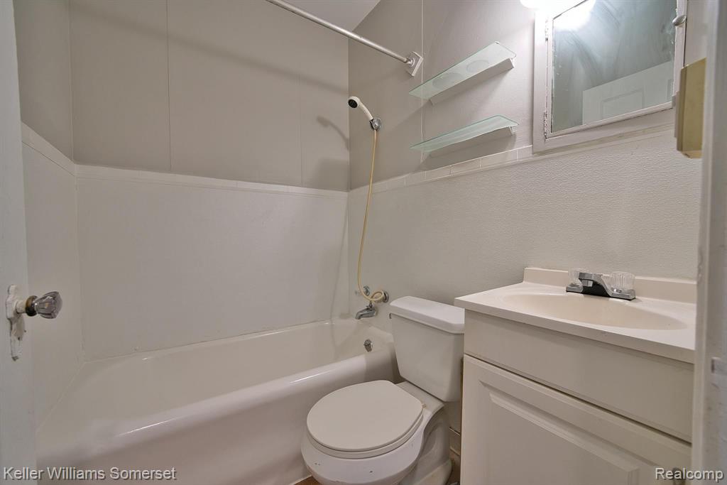 51 Spokane Drive Property Photo 10