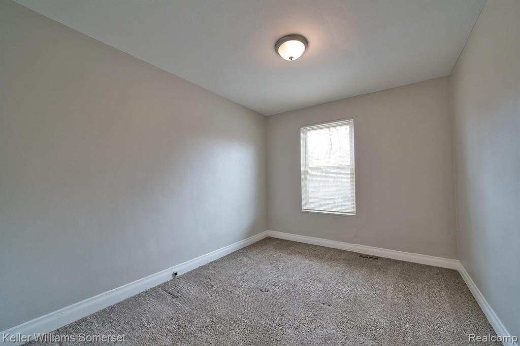 51 Spokane Drive Property Photo 11