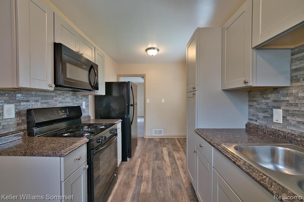 51 Spokane Drive Property Photo 34
