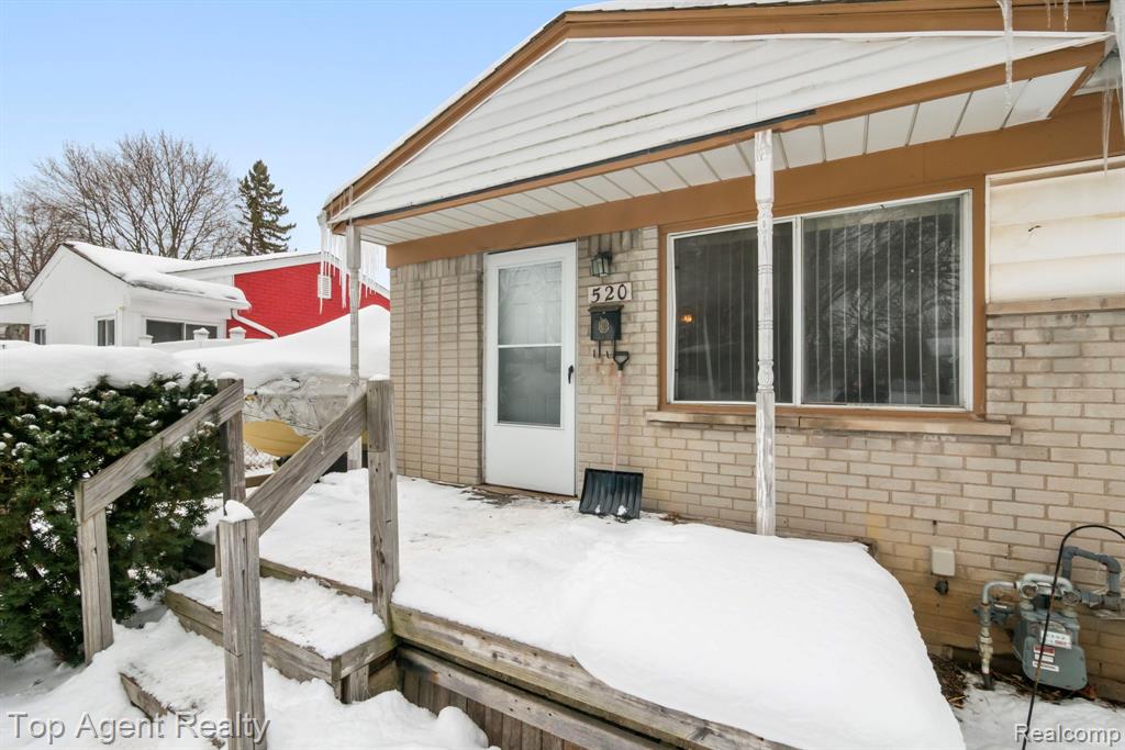 520 Linda Vista Drive Property Photo 1