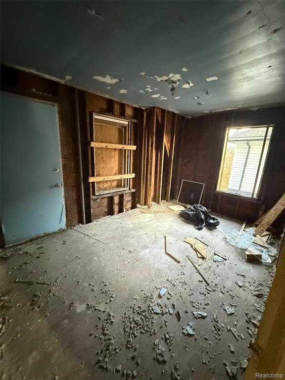 18036 Joann Street Property Photo 4