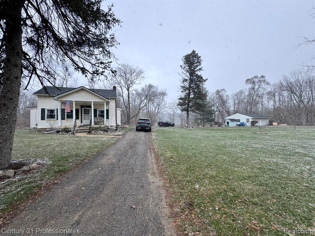 2021 W Rose Center Road Property Photo 2