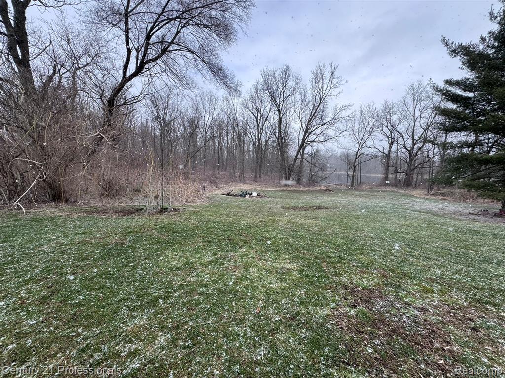 2021 W Rose Center Road Property Photo 7