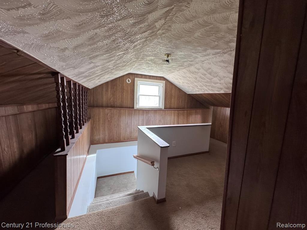 2021 W Rose Center Road Property Photo 29