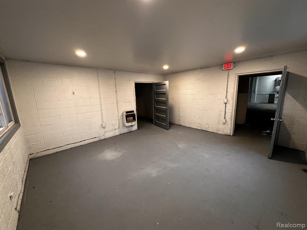 41241 E Huron River Drive Property Photo 11