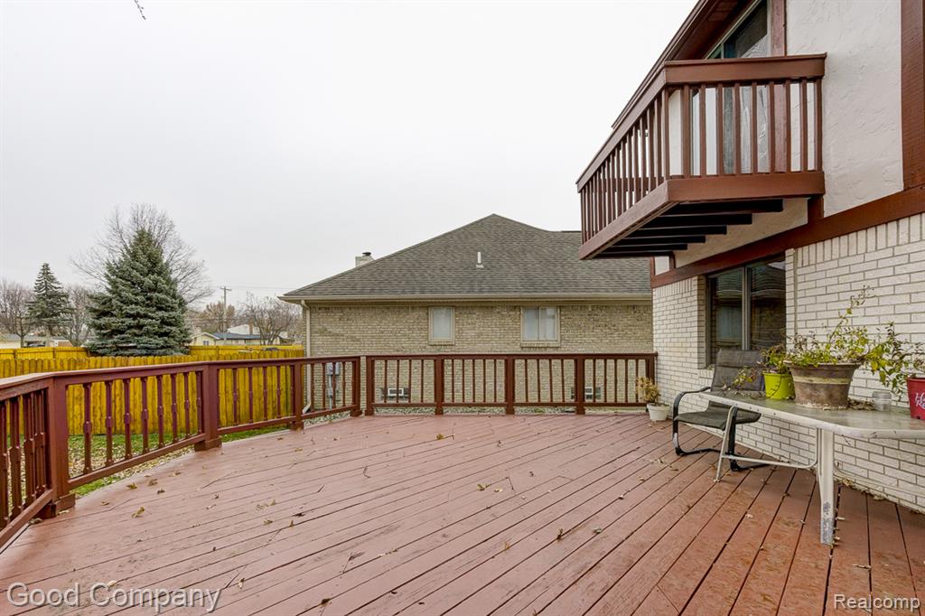 38092 Westchester Road Property Photo 7