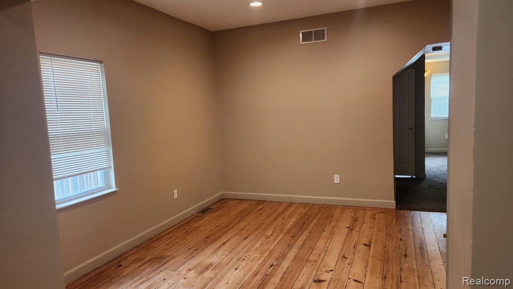 98 Eldredge Street Property Photo 10