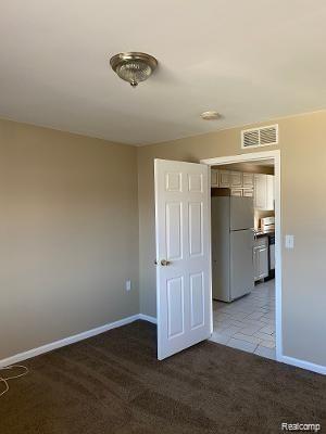 98 Eldredge Street Property Photo 26