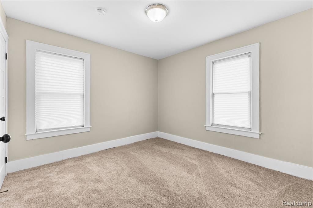 14856 Santa Rosa Drive Property Photo 18