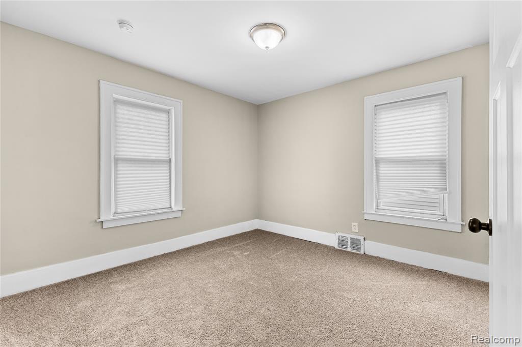 14856 Santa Rosa Drive Property Photo 19