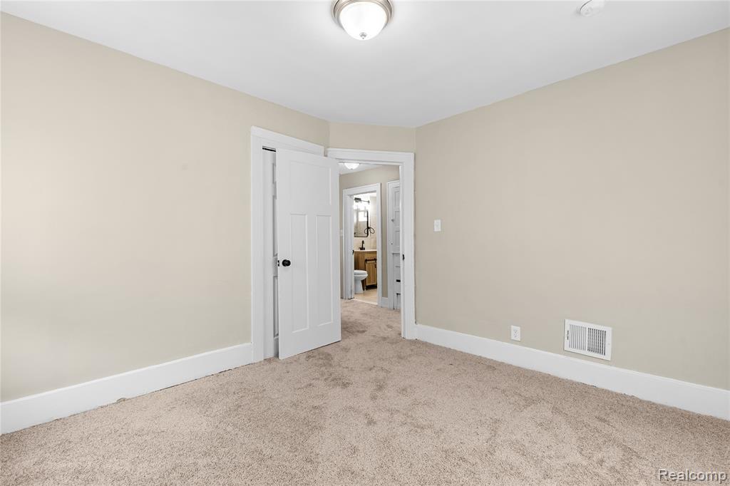 14856 Santa Rosa Drive Property Photo 20