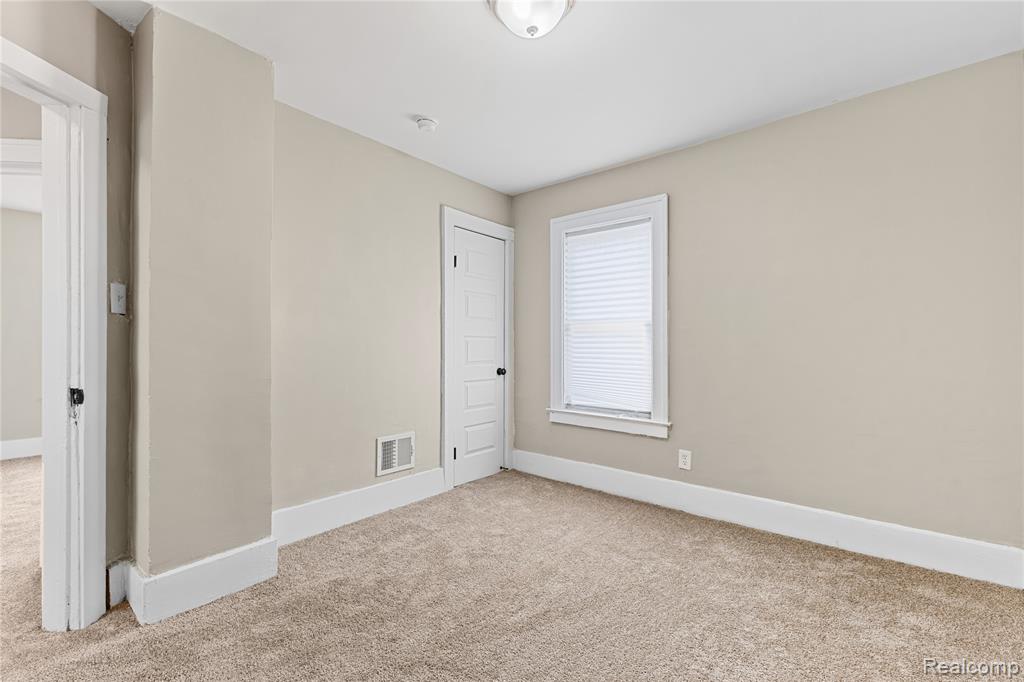 14856 Santa Rosa Drive Property Photo 21