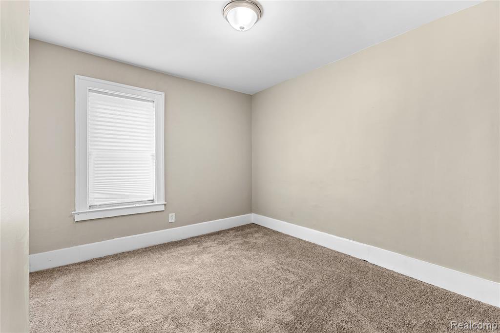 14856 Santa Rosa Drive Property Photo 22