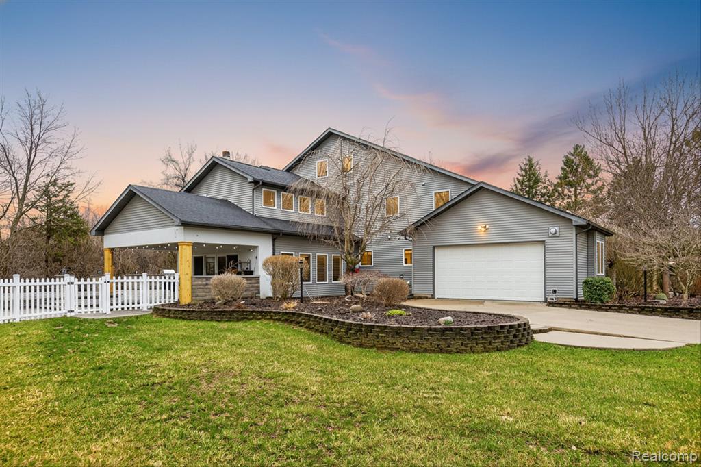 552 N Mckinley Road Property Photo 1