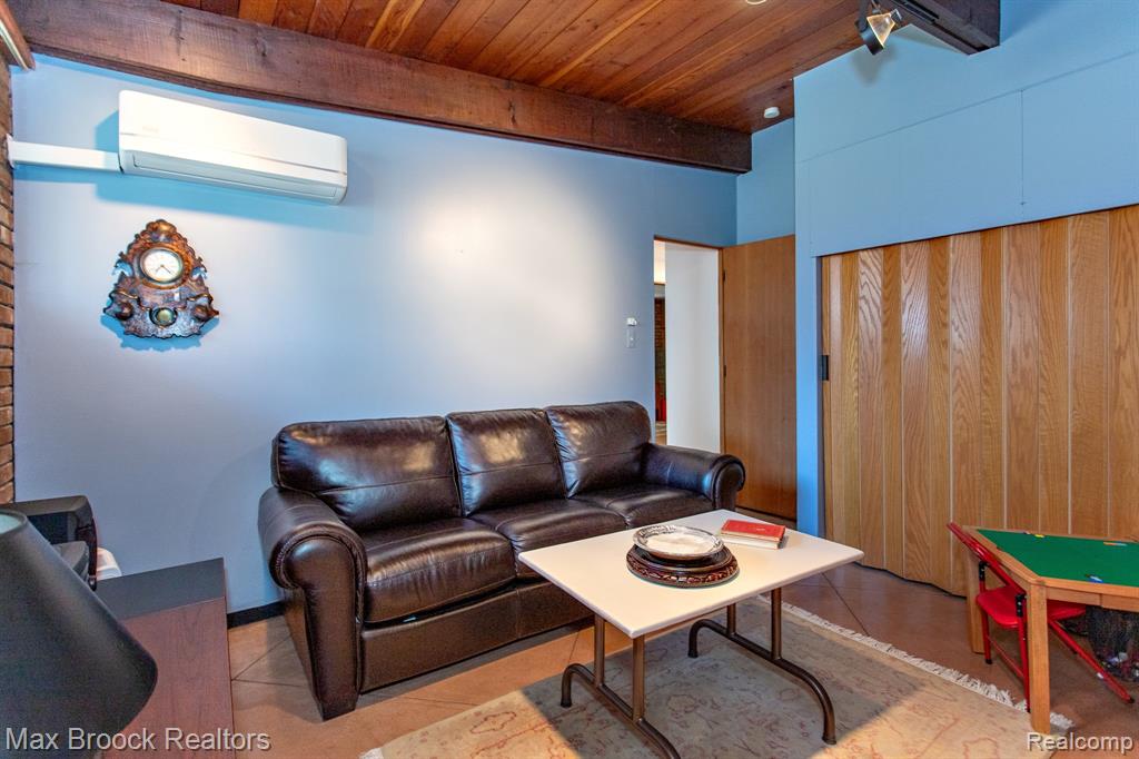 30875 Franklin Road Property Photo 30