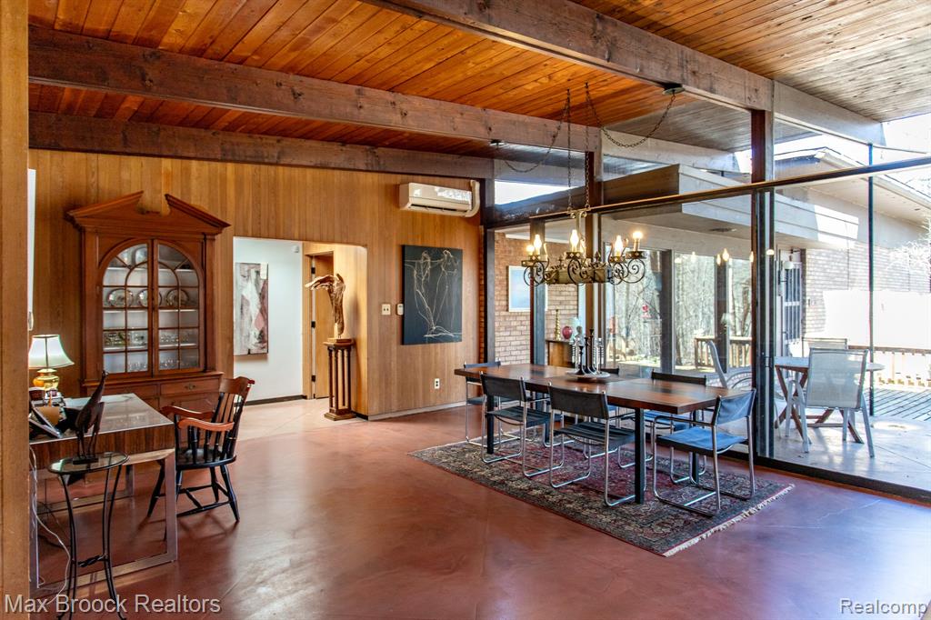 30875 Franklin Road Property Photo 32