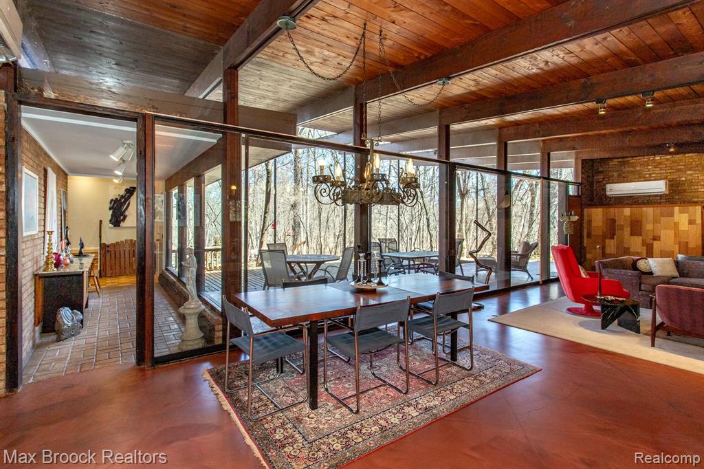 30875 Franklin Road Property Photo 45