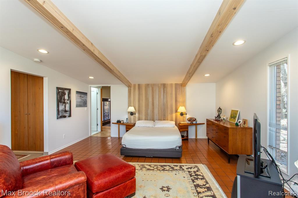 30875 Franklin Road Property Photo 56