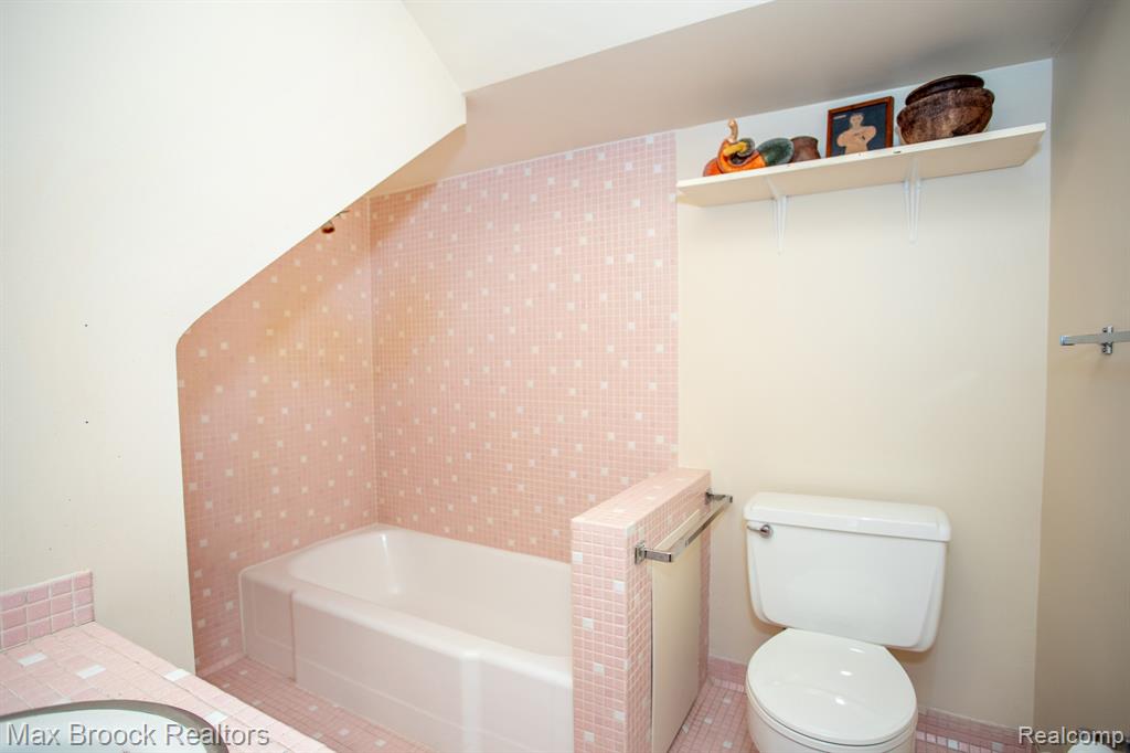 30875 Franklin Road Property Photo 63