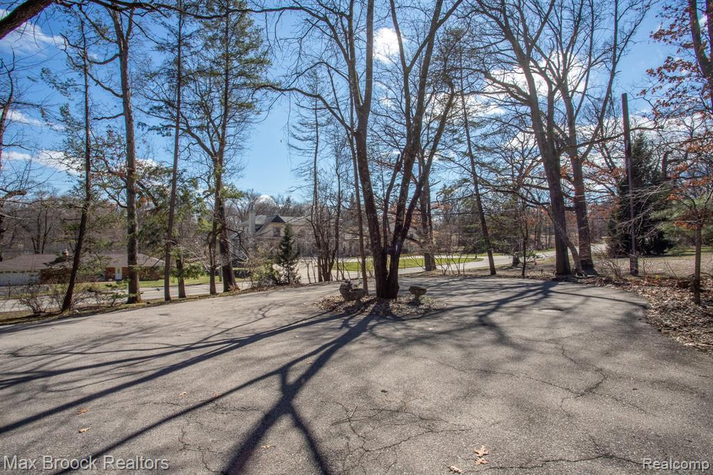 30875 Franklin Road Property Photo 75