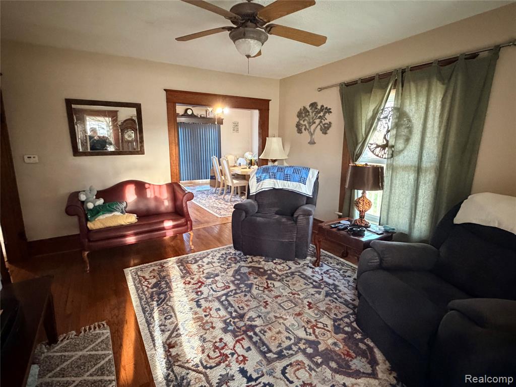 6038 Byron Road Property Photo 13
