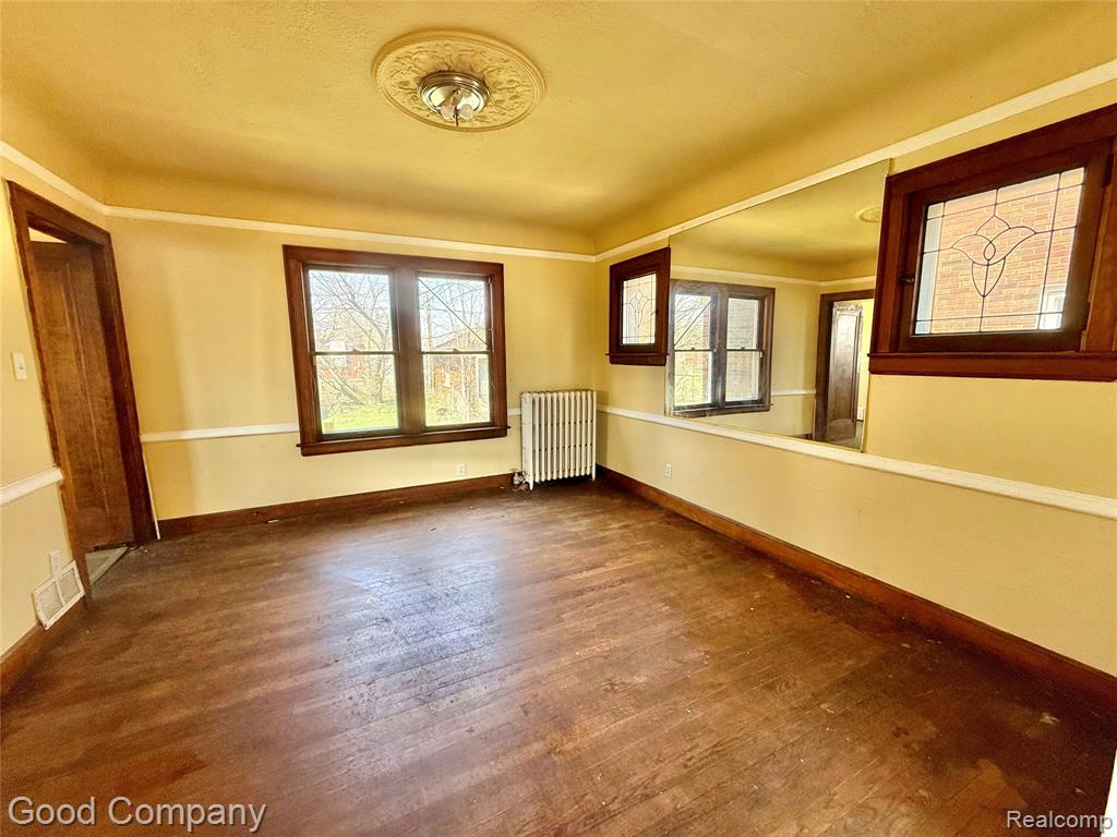 12761 Corbett Street Property Photo 9