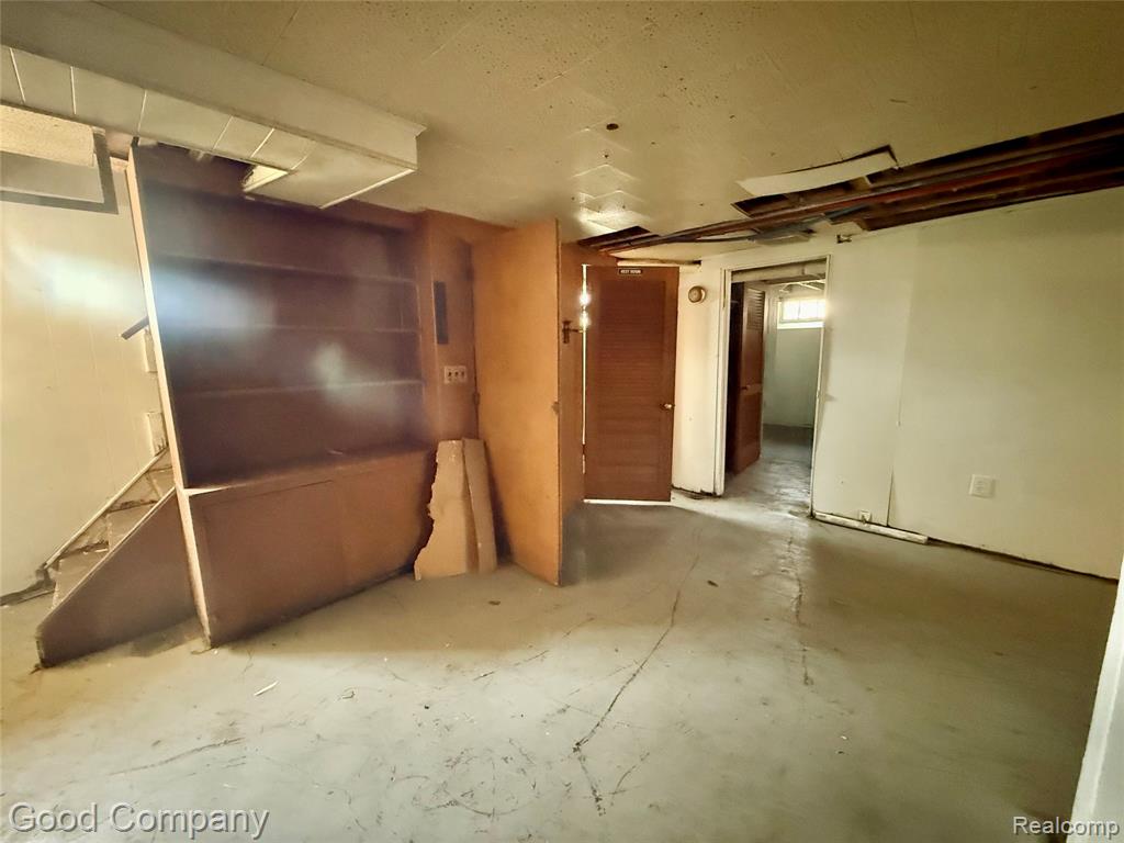 12761 Corbett Street Property Photo 26