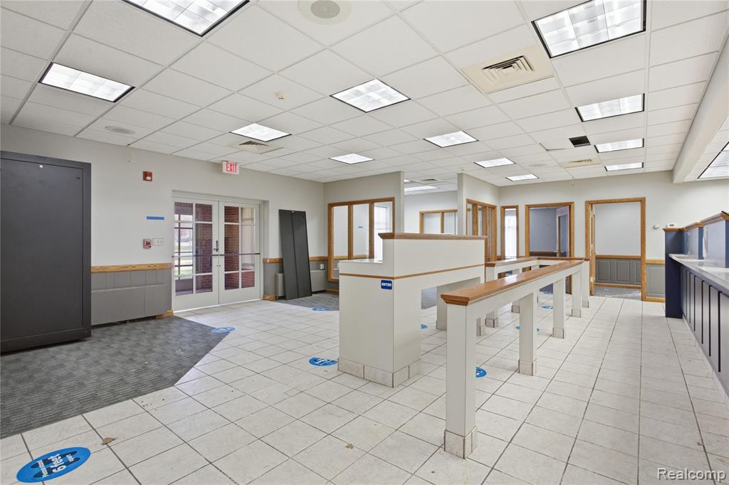 301 Summer Street Property Photo 11