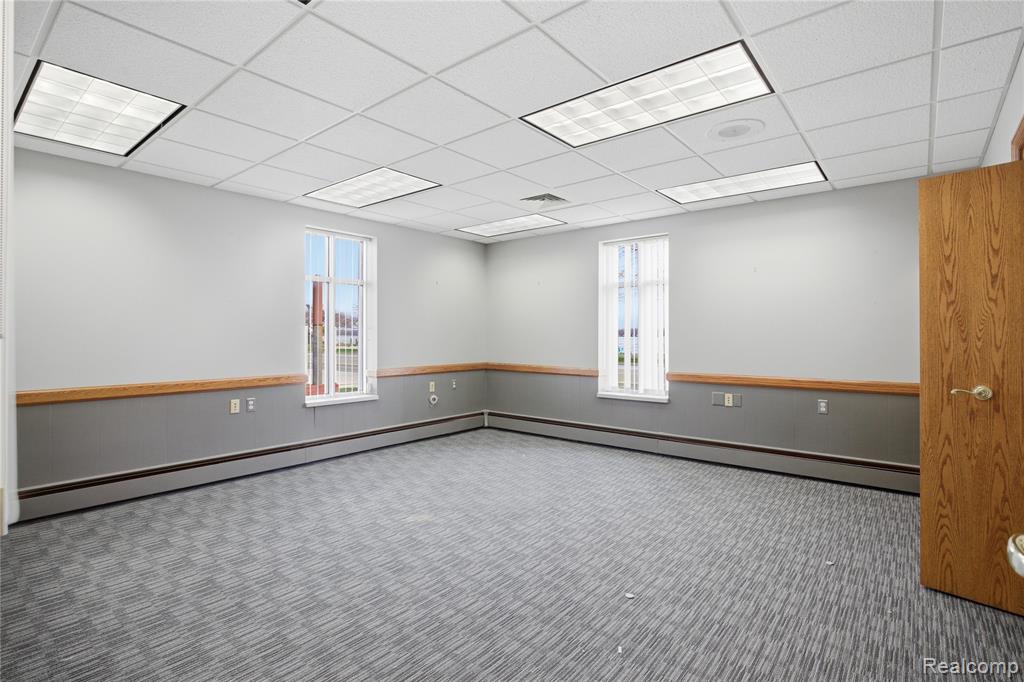 301 Summer Street Property Photo 17