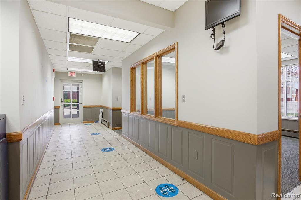 301 Summer Street Property Photo 23