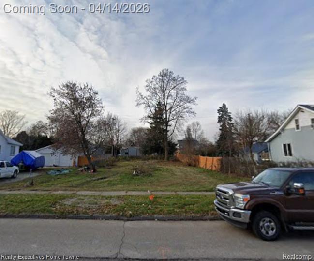 235 N Mary Street Property Photo 3
