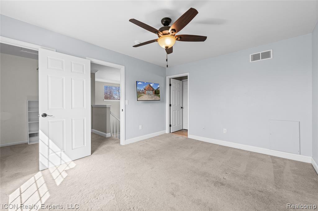 3754 Knightbridge Circle Property Photo 29
