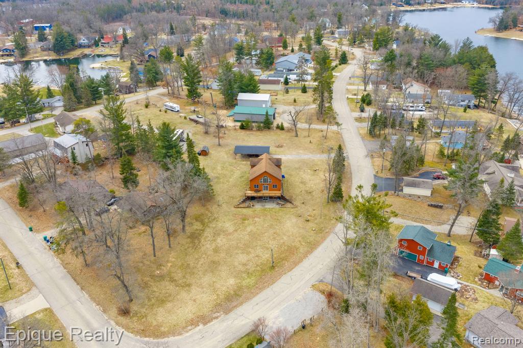 3247 Comanche Trail Property Photo 5