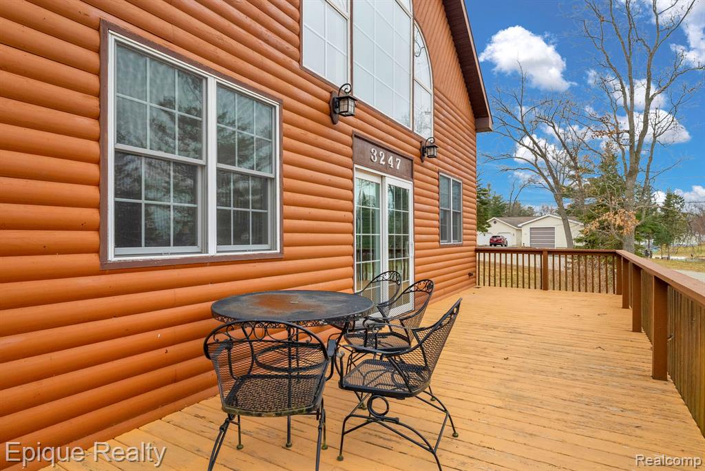 3247 Comanche Trail Property Photo 13