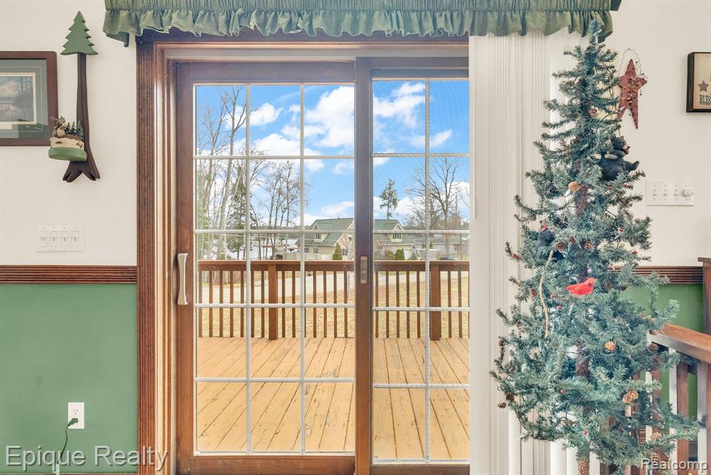 3247 Comanche Trail Property Photo 14
