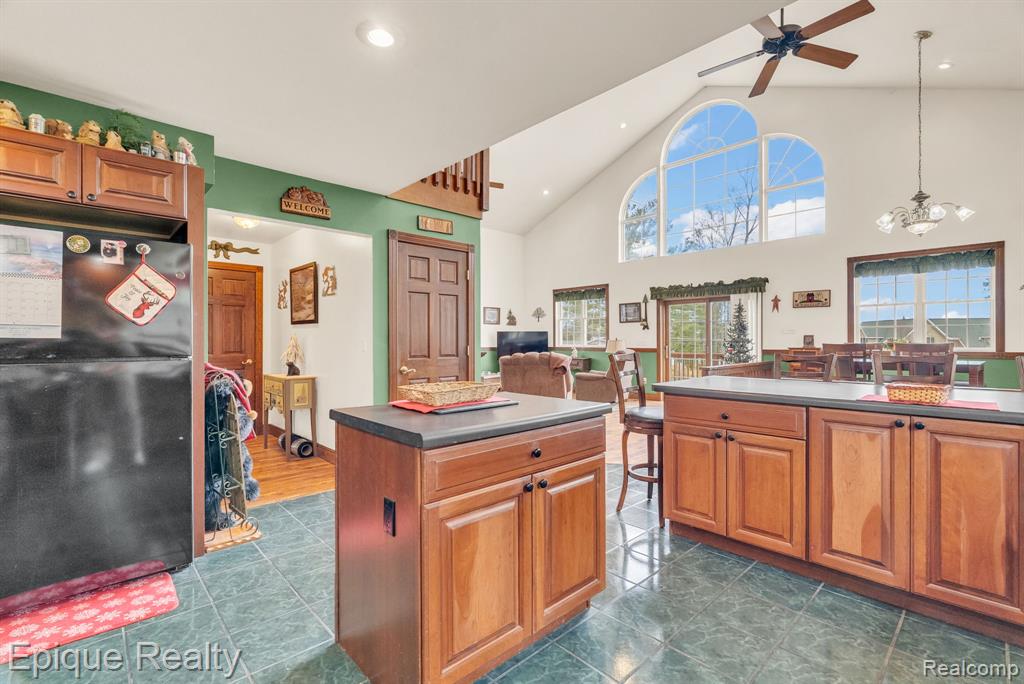 3247 Comanche Trail Property Photo 27