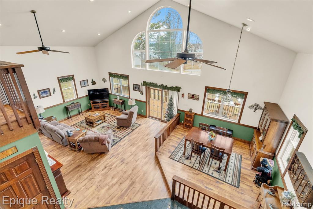 3247 Comanche Trail Property Photo 39