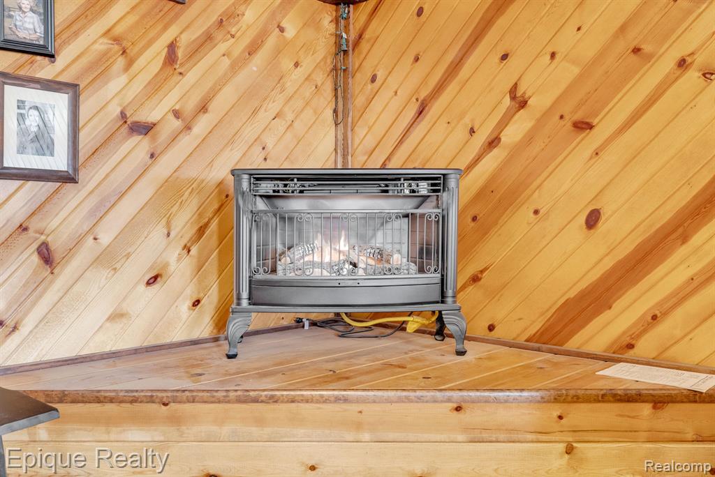 3247 Comanche Trail Property Photo 56