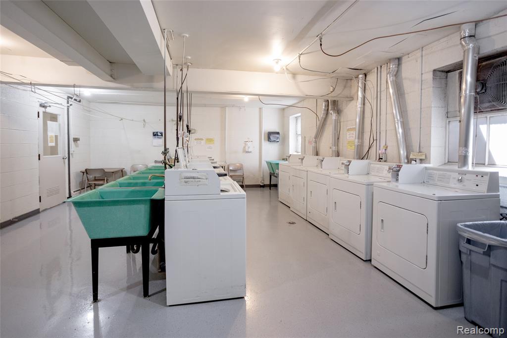 1550 Cherboneau Property Photo 19