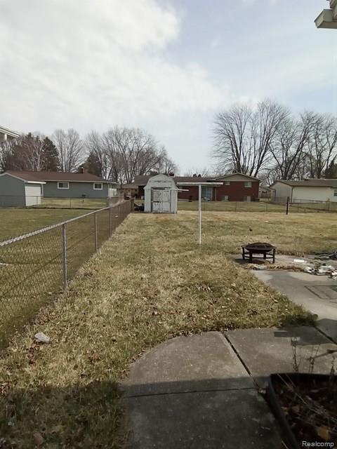 4141 Amelia Drive Property Photo 3