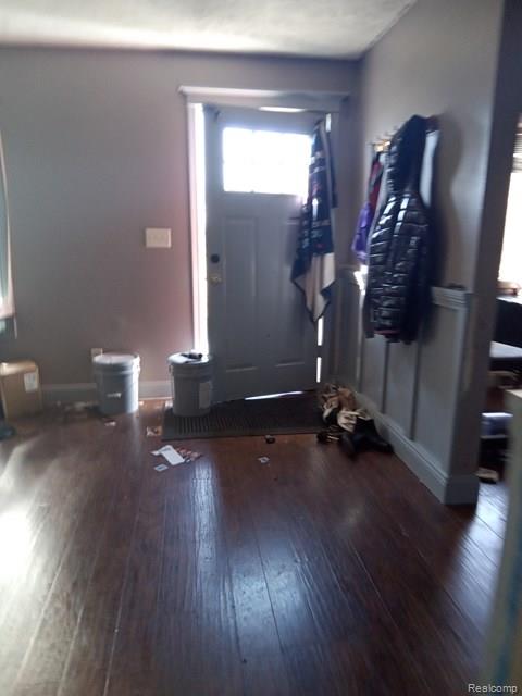 4141 Amelia Drive Property Photo 4