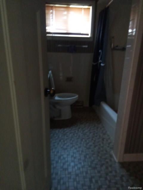 4141 Amelia Drive Property Photo 9