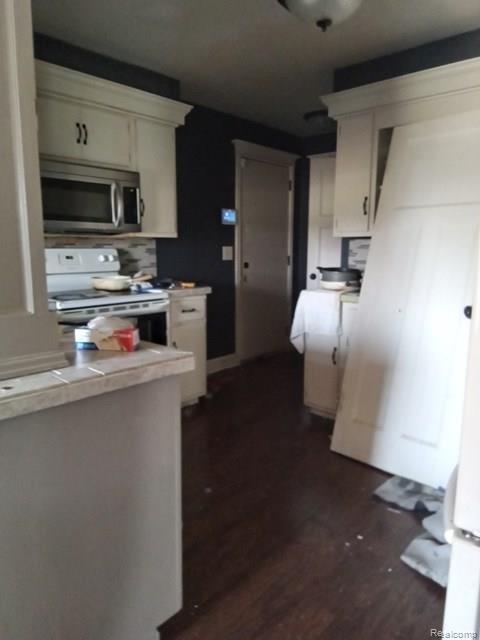 4141 Amelia Drive Property Photo 14
