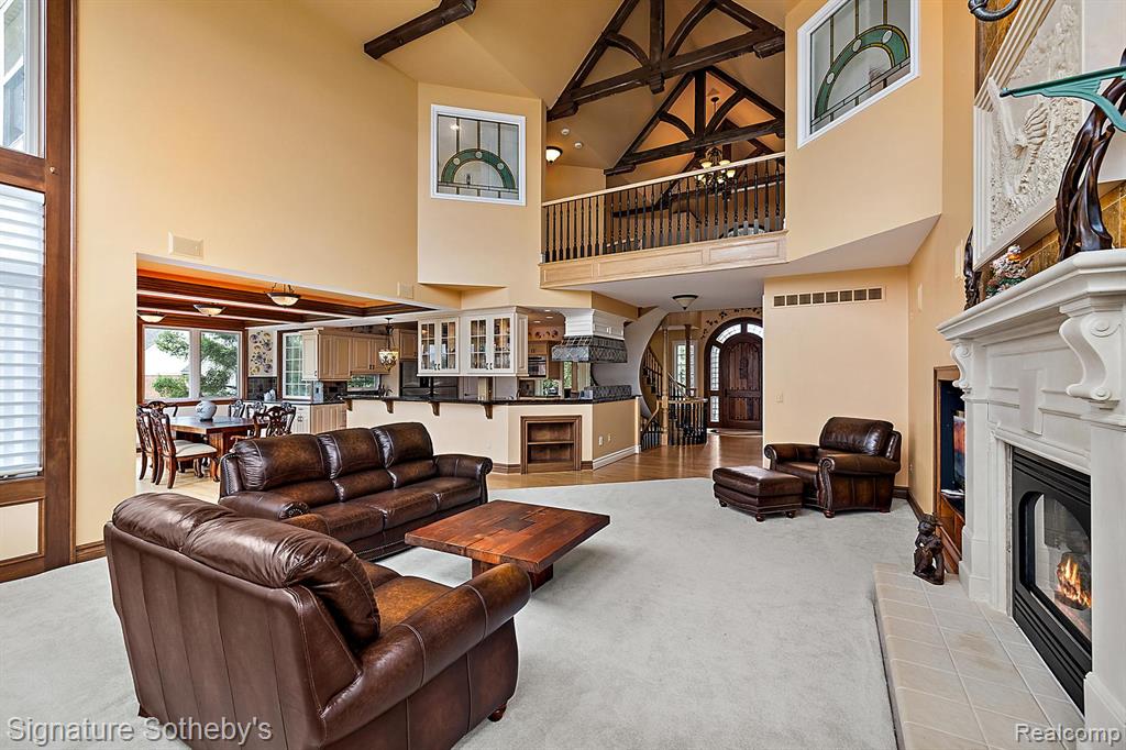 10611 Lighthouse Point Property Photo 8