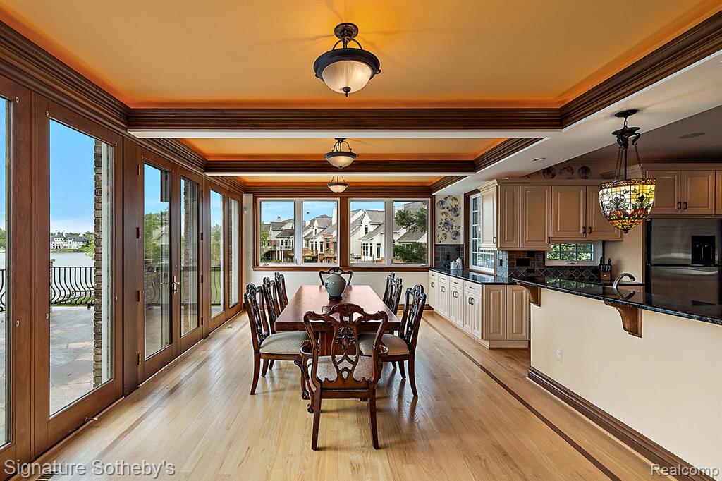 10611 Lighthouse Point Property Photo 13