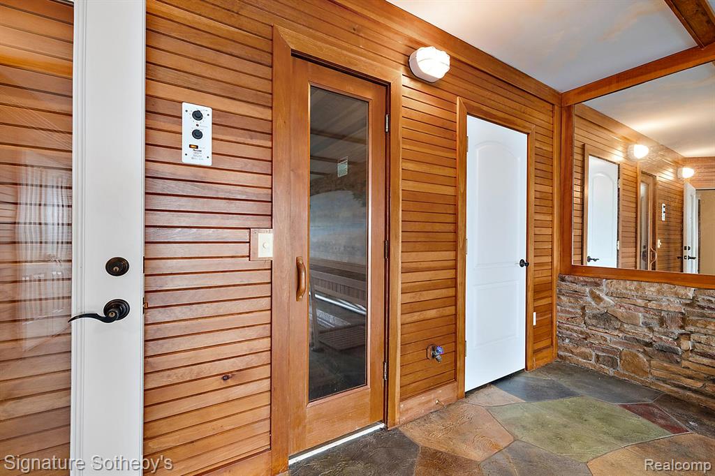10611 Lighthouse Point Property Photo 44