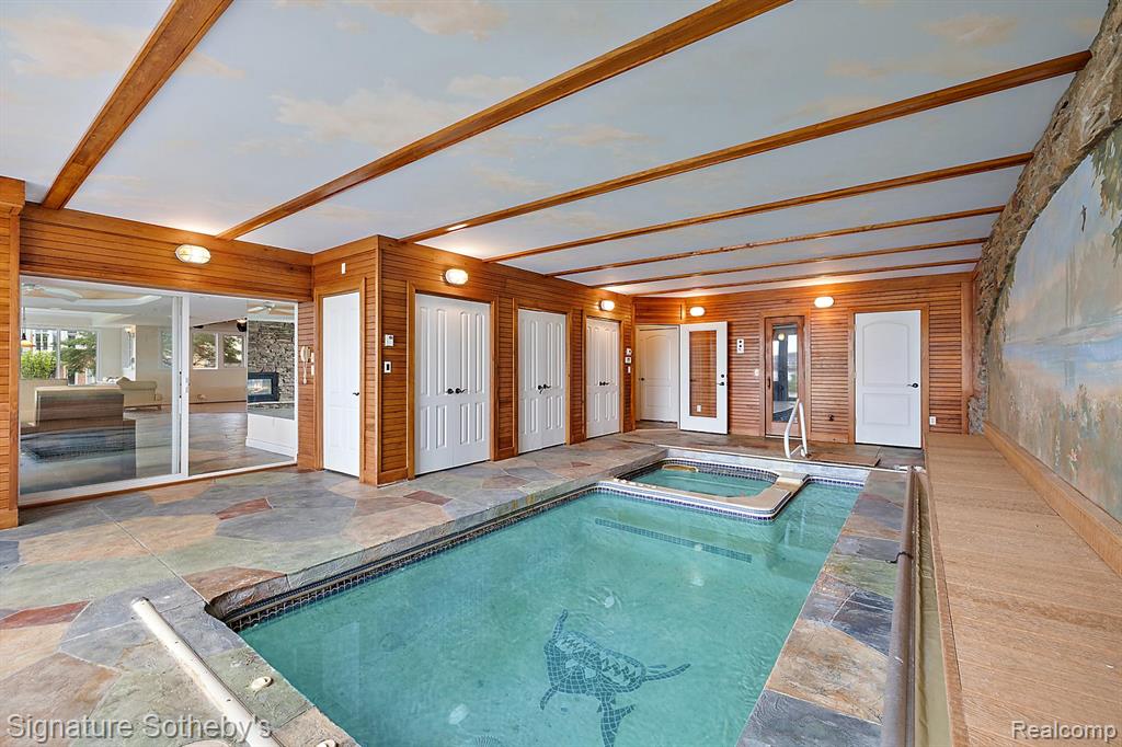 10611 Lighthouse Point Property Photo 49
