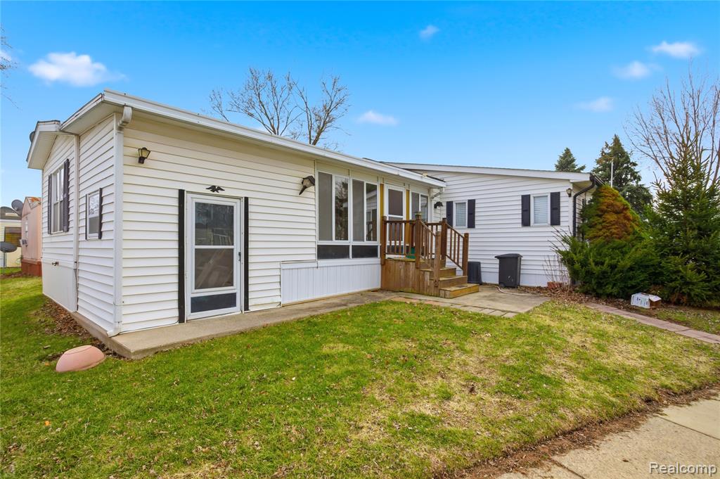 25716 Jackson St Property Photo 29