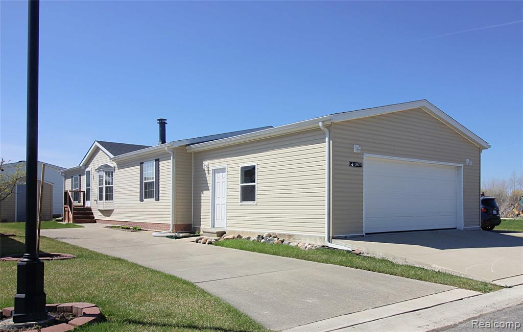 13617 Orchard View Street Property Photo 1
