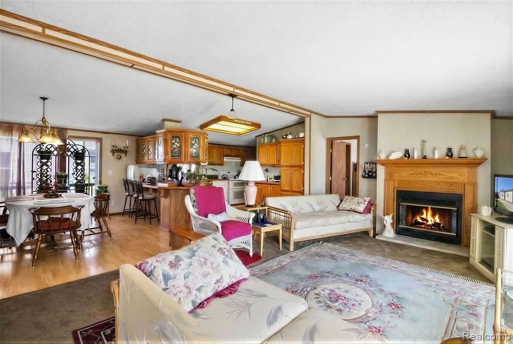 13617 Orchard View Street Property Photo 5